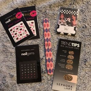 NWT, 6 pc CHIC nail haul